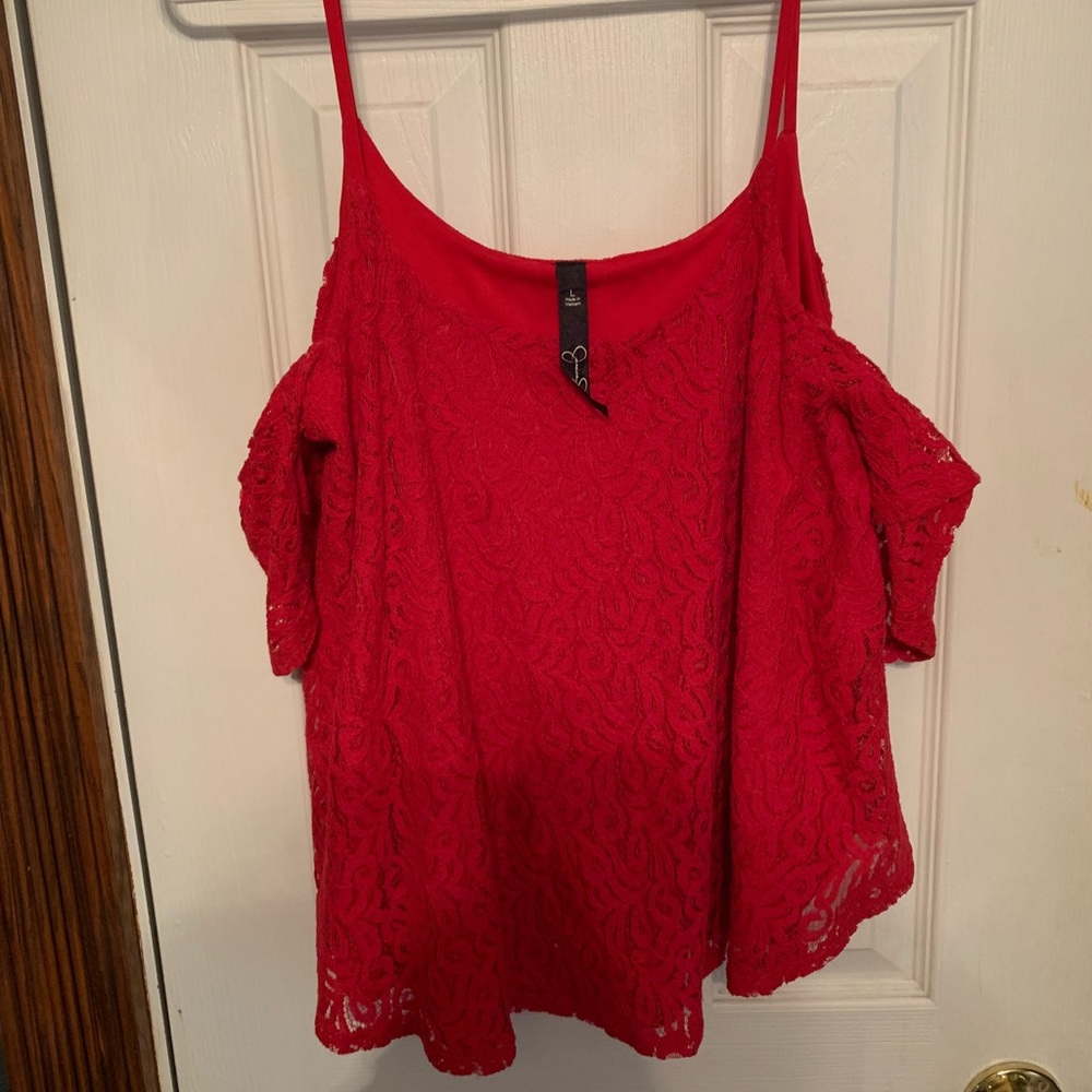 Jessica Simpson cold shoulder